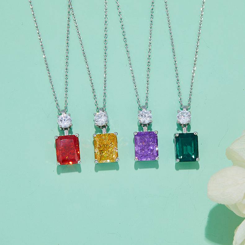 P1917997 长方形高碳钻培育祖母绿S925银镀白金Pendant主石10*8mmmm/3.0ct