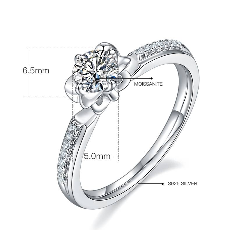 Micro inlaid Tang Yan's S925 silver plated platinum Moissanite women's ring 50 points D-grade