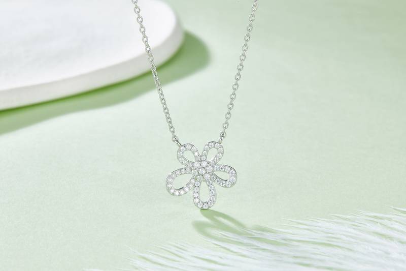 DSYP24款花瓣S925银镀白金MoissaniteNecklace0.22