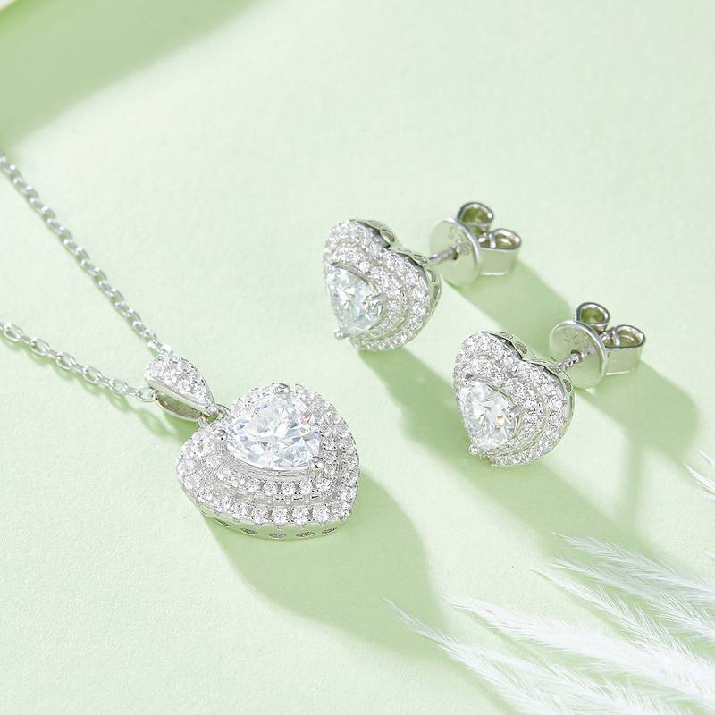 豪镶心形S925银镀白金MoissanitePendantStud Earring套装