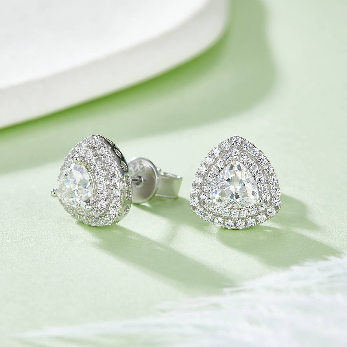 Deluxe triangle S925 silver plated platinum Moissanite diamond pendant earring set