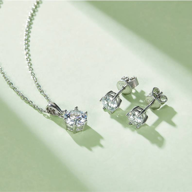 Classic六爪S925银镀白金MoissanitePendantStud Earring套装