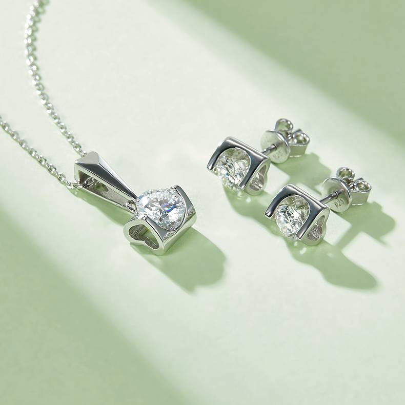 天使之吻S925银镀白金MoissanitePendantStud Earring套装