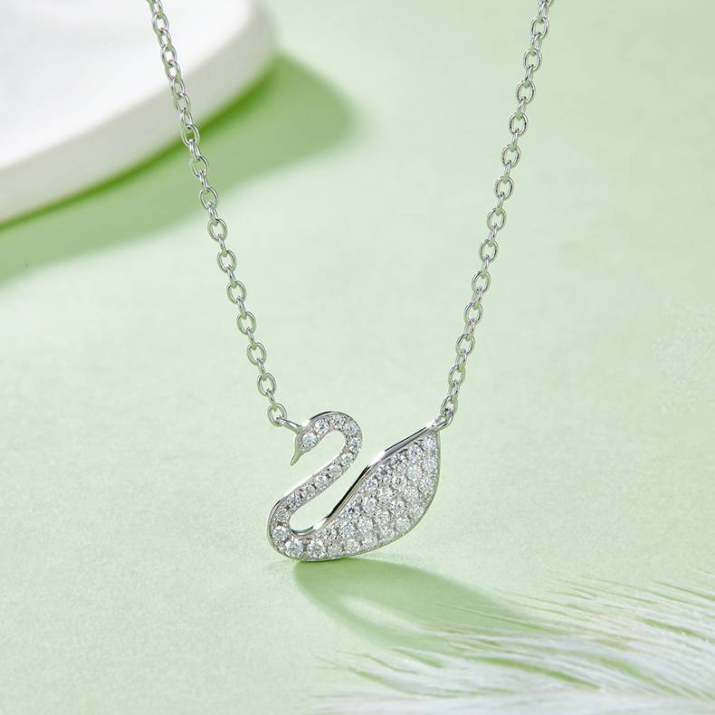 天鹅S925银镀白金莫桑钻项链0.2ct