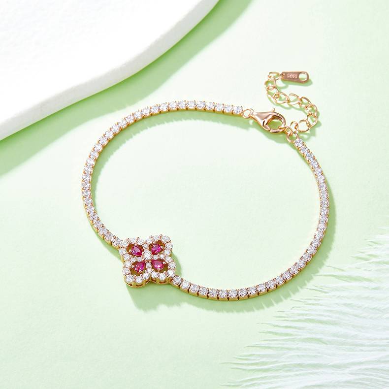 E0963/P0986 /L0962培育红宝石S925银镀玫瑰金四叶草Necklace耳环Bracelet套装