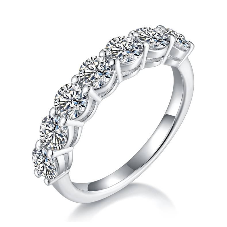 Circular S925 Silver Plated Platinum Moissanite Diamond Women's Ring 2.1 Carat D-Class