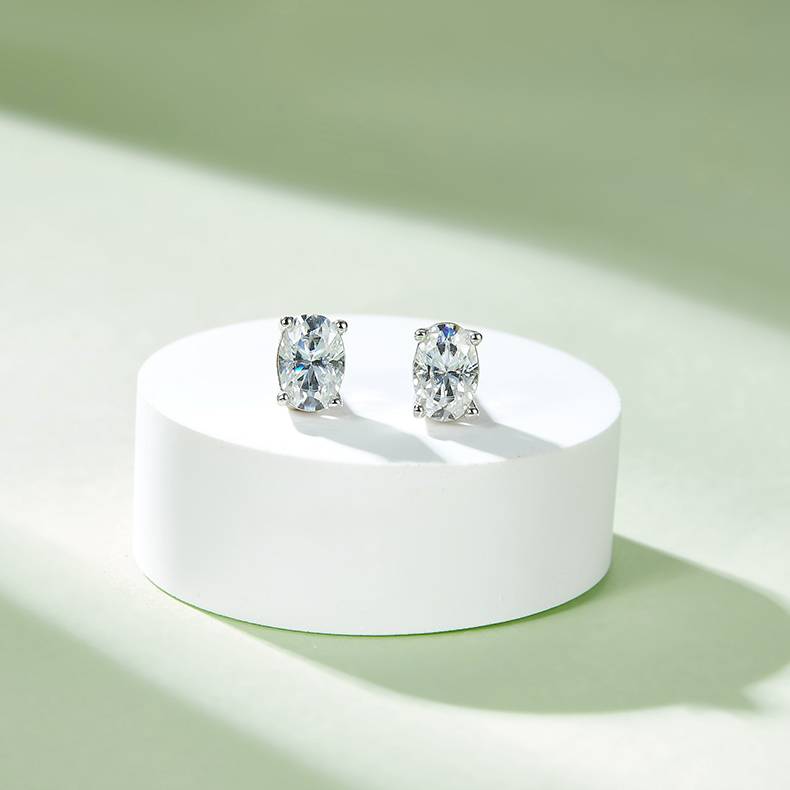Classic蛋形S925银镀白金MoissanitePendantStud Earring套装