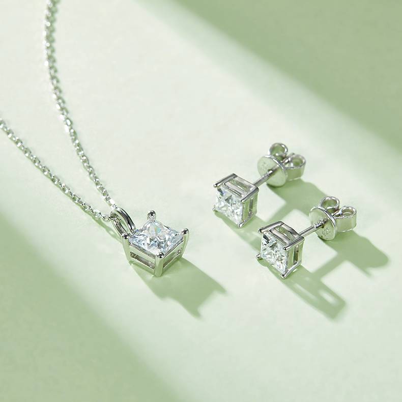Classic正方形S925银镀白金MoissanitePendantStud Earring套装