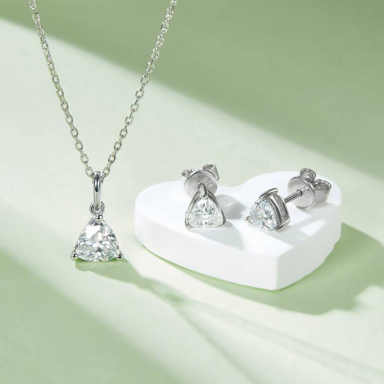 Classic triangle S925 silver plated platinum Moissanite diamond pendant earring set