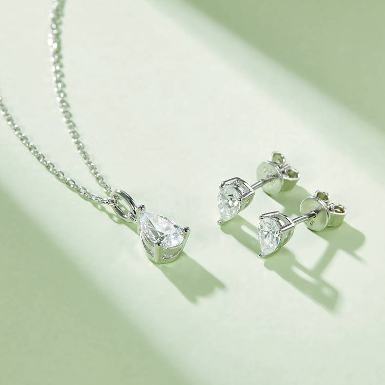 Classic梨形S925银镀白金MoissanitePendantStud Earring套装
