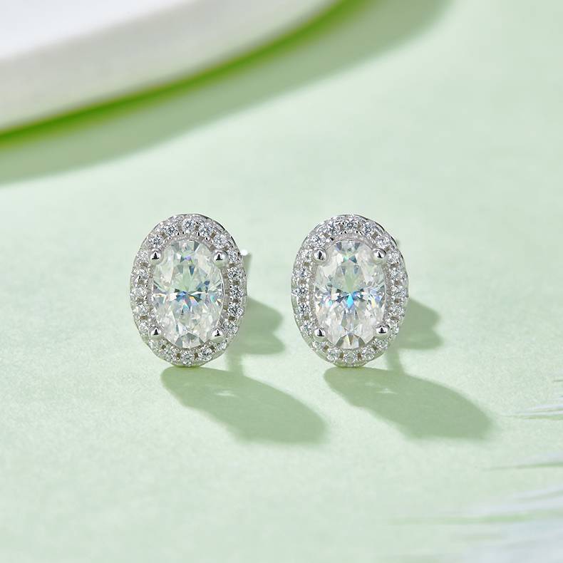 Affordable Luxury蛋形S925银镀白金MoissanitePendantStud Earring套装