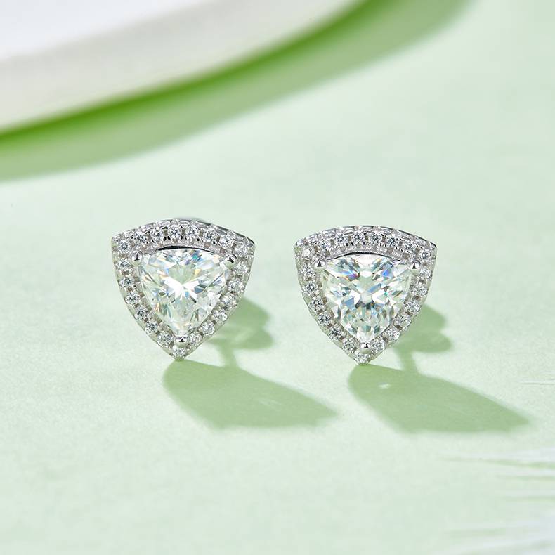 Affordable Luxury三角形S925银镀白金MoissanitePendantStud Earring套装