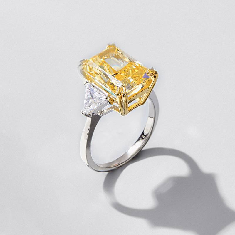 RS02657A2款S925银镀白金高碳钻Ring冰花切黄色10*14mmmm正方