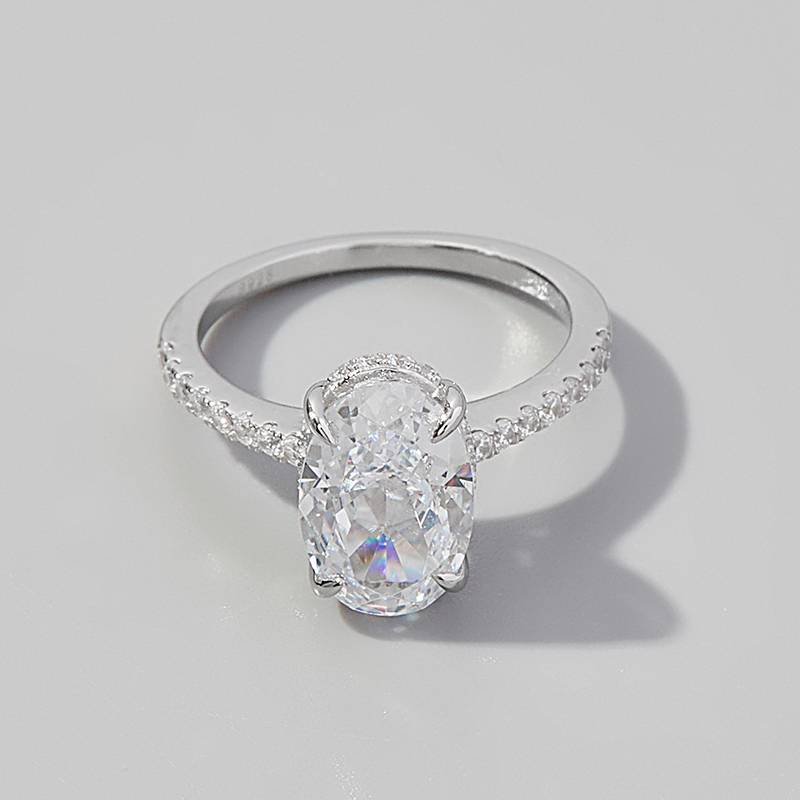 RS02672A1款S925银镀白金高碳钻戒指冰花切白色8*12mm蛋形