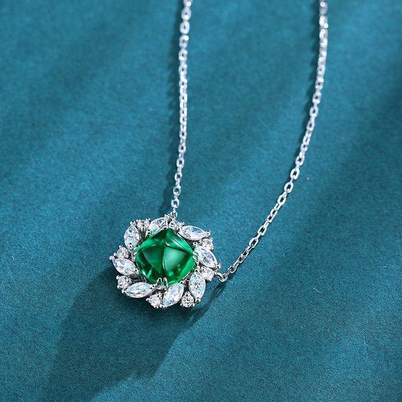 N439培育彩宝祖母绿S925银镀白金NecklacePendant9*9mmmm/3.3ct