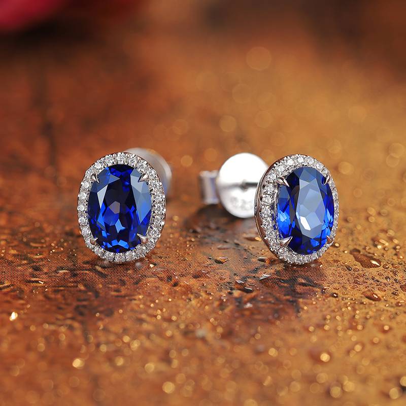E093培育彩宝S925银镀白金Stud Earring7*5mmmm/2.18ct一对