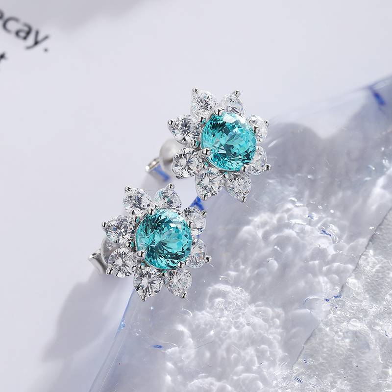 E006Y培育彩宝S925银镀白金耳钉太阳花系列6.5mm/2.95克拉