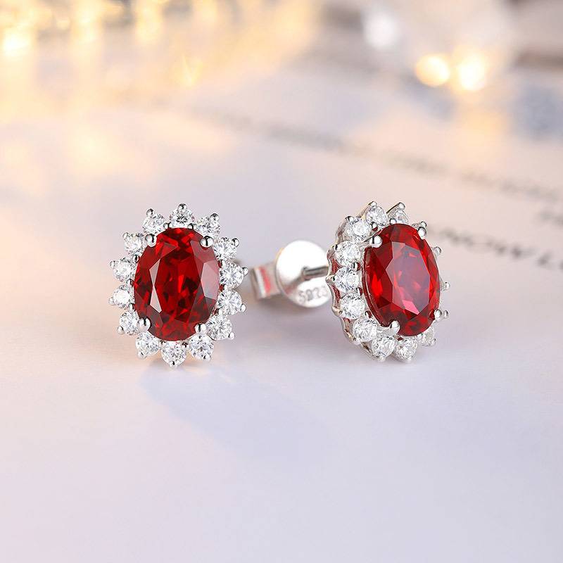 E008培育彩宝S925银镀白金Stud Earring8*6mmmm/3.4ct