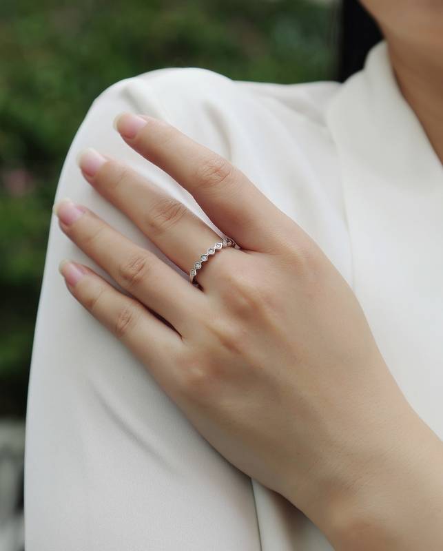 R13062款S925银镀18K白金Women's RingMoissanite厘石0.08ct