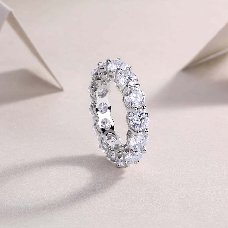 R13531款S925银镀18K白金女戒莫桑钻厘石6.5CT