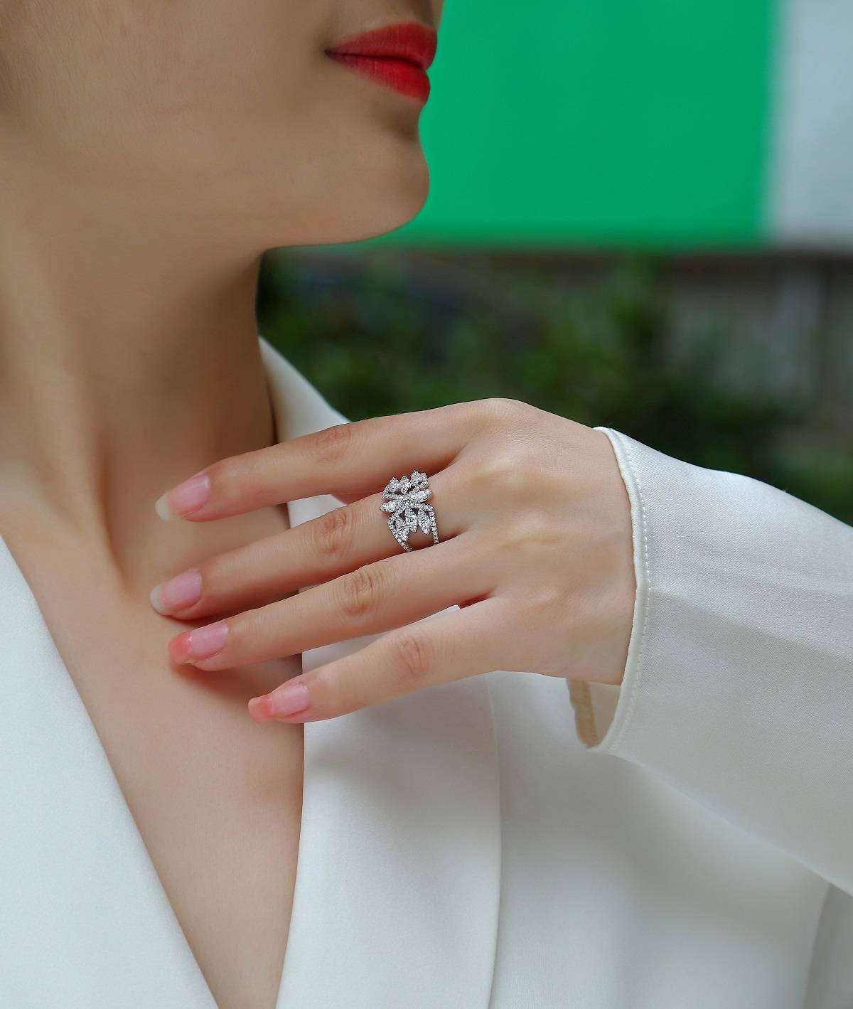 R13336款S925银镀18K白金Women's RingMoissanite厘石1.0ct