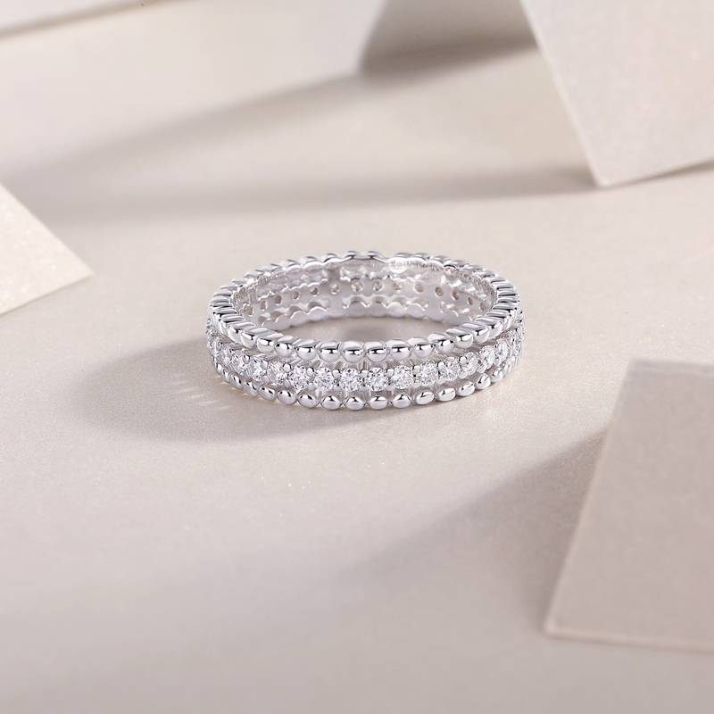 R13318款S925银镀18K白金女戒莫桑钻厘石0.6CT