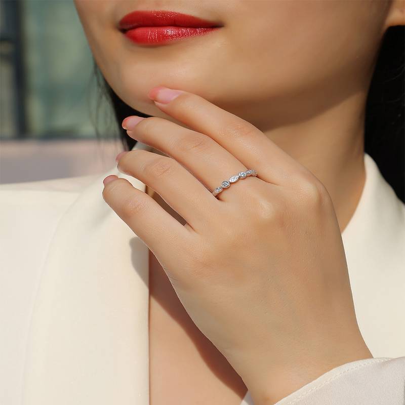 R13427款S925银镀18K白金Women's RingMoissanite厘石0.244ct