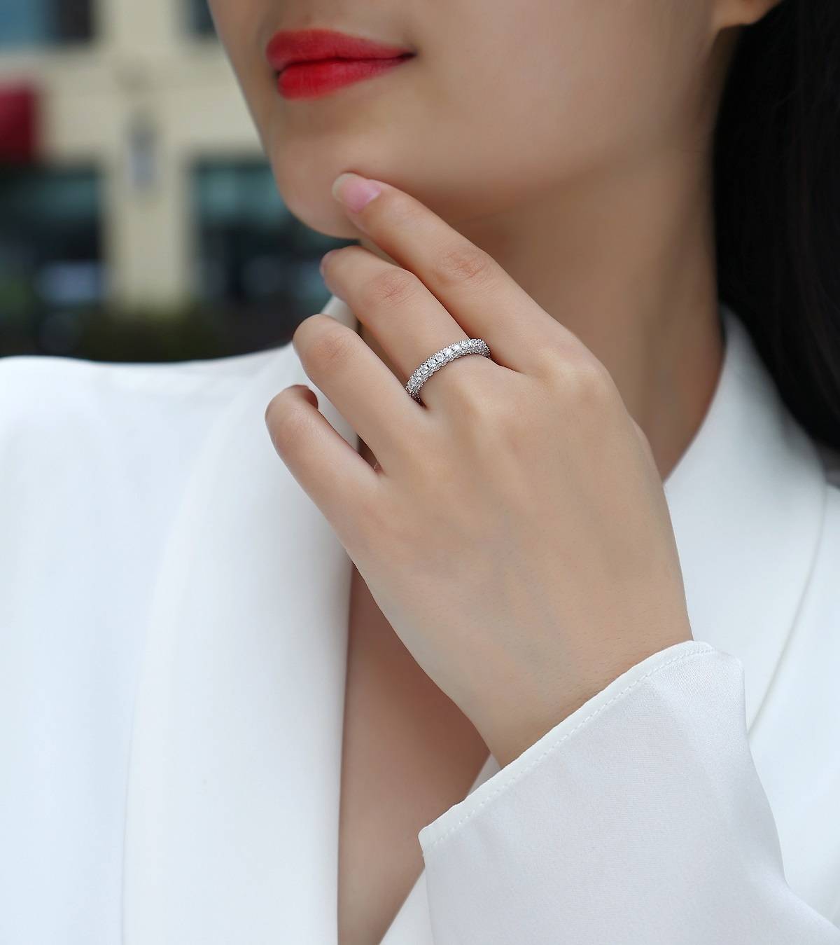 R13411款S925银镀18K白金女戒莫桑钻厘石2.1CT