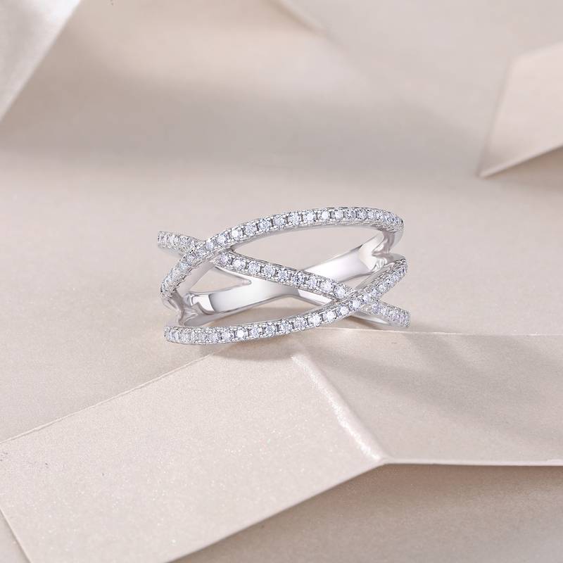 R13689款S925银镀18K白金Women's RingMoissanite厘石0.4ct