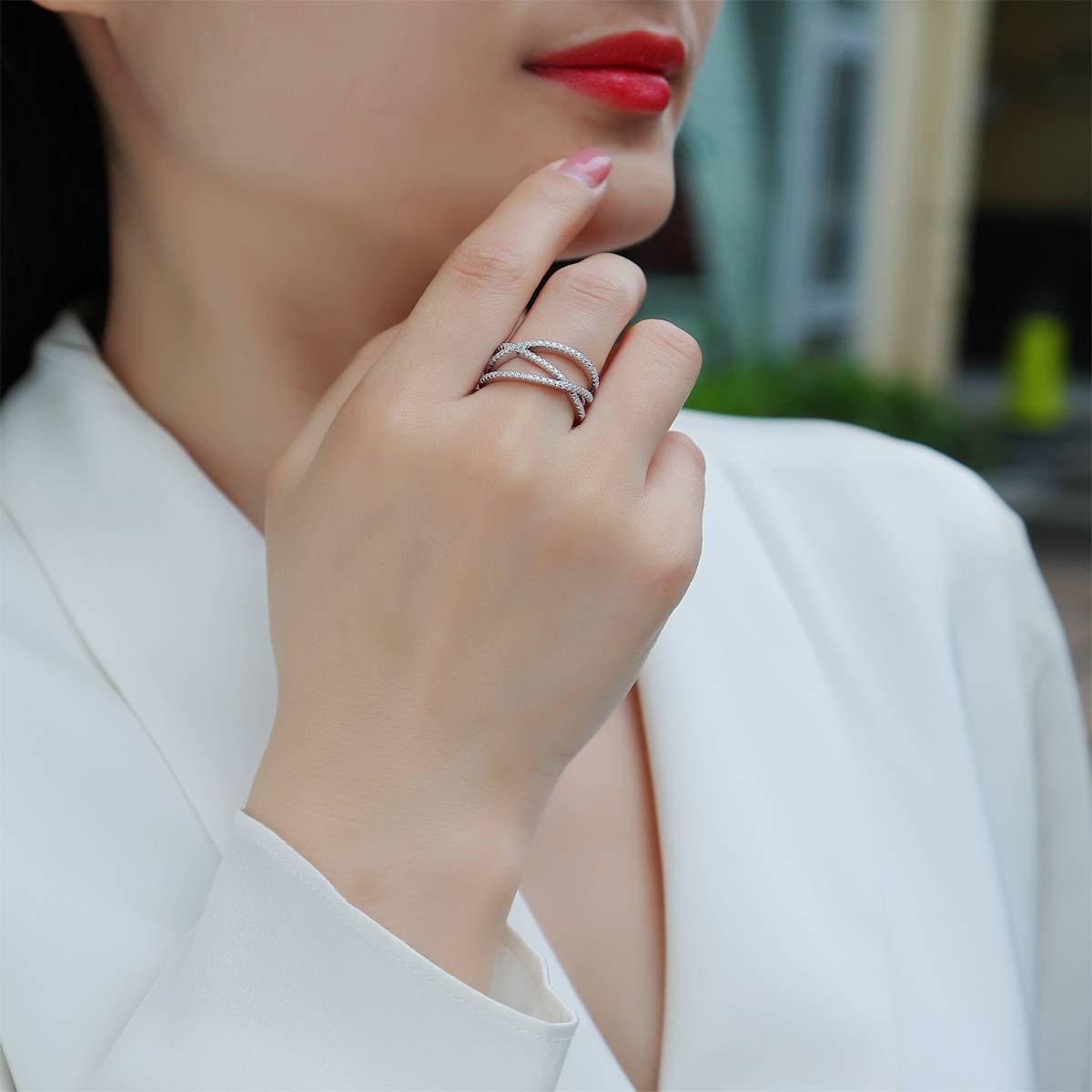 R13689款S925银镀18K白金Women's RingMoissanite厘石0.4ct