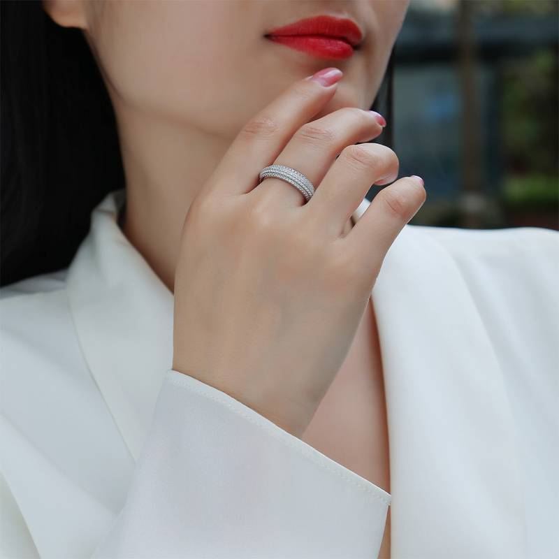 R13696款S925银镀18K白金Women's RingMoissanite厘石1.47ct