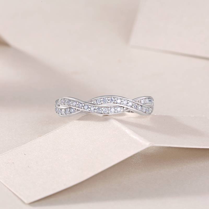 R13690款S925银镀18K白金女戒莫桑钻厘石0.57CT