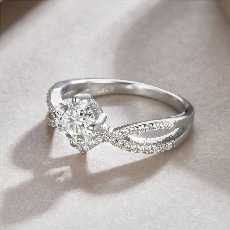 R13543款S925银镀18K白金Women's RingMoissanite1.0ct