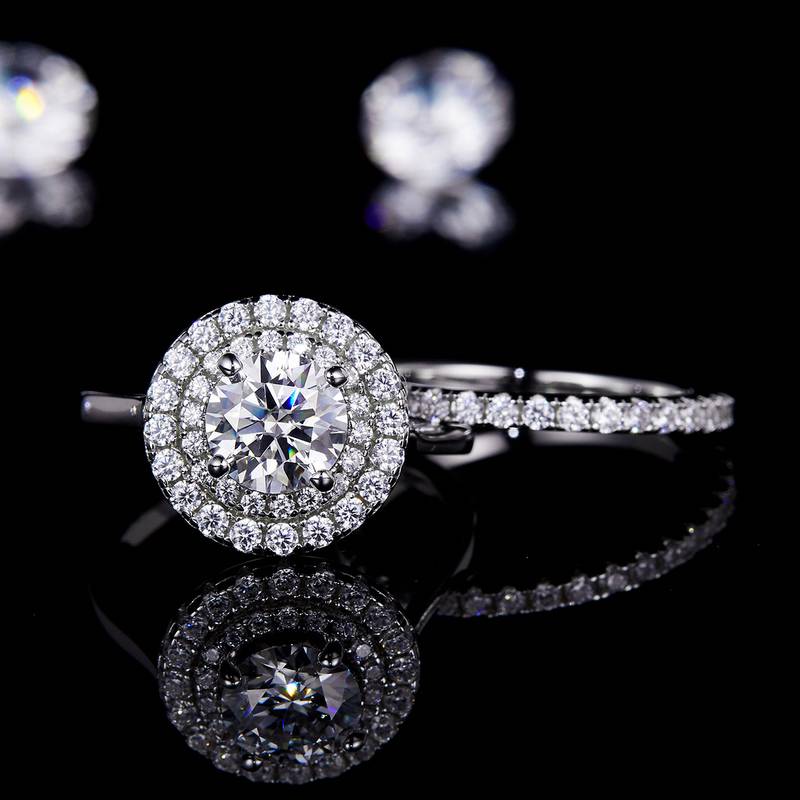 Luxury Round Bag Women's Ring S925 Silver Plated Platinum Primary and Secondary Set Ring Stacked Customized Main Stone Moissanite Diamond 1.0ct/Secondary Stone High Carbon Diamond
