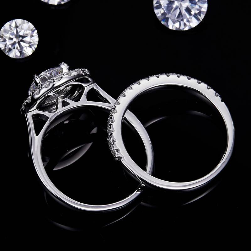 Luxury Round Bag Women's Ring S925 Silver Plated Platinum Primary and Secondary Set Ring Stacked Customized Main Stone Moissanite Diamond 1.0ct/Secondary Stone High Carbon Diamond