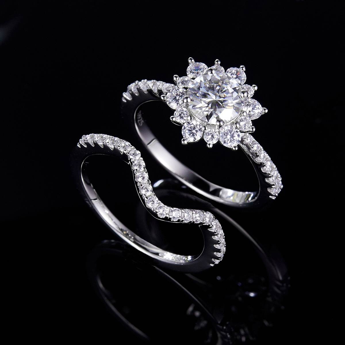 太阳花女戒S925银镀白金主副套戒叠戴定制主石莫桑钻1.0ct/副石高碳钻