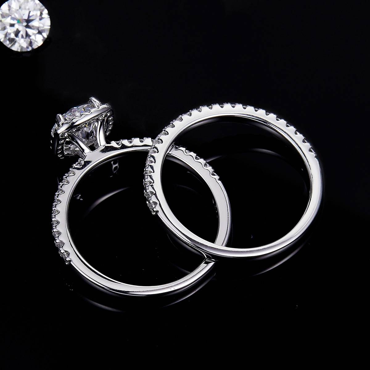 Square Inlaid Women's Ring S925 Silver Plated Platinum Primary and Secondary Set Ring Stacked Customized Main Stone Moissanite  1.0ct/Secondary Stone High Carbon 