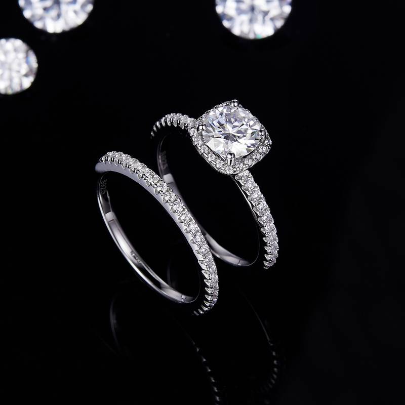 Square Inlaid Women's Ring S925 Silver Plated Platinum Primary and Secondary Set Ring Stacked Customized Main Stone Moissanite Diamond 1.0ct/Secondary Stone High Carbon Diamond