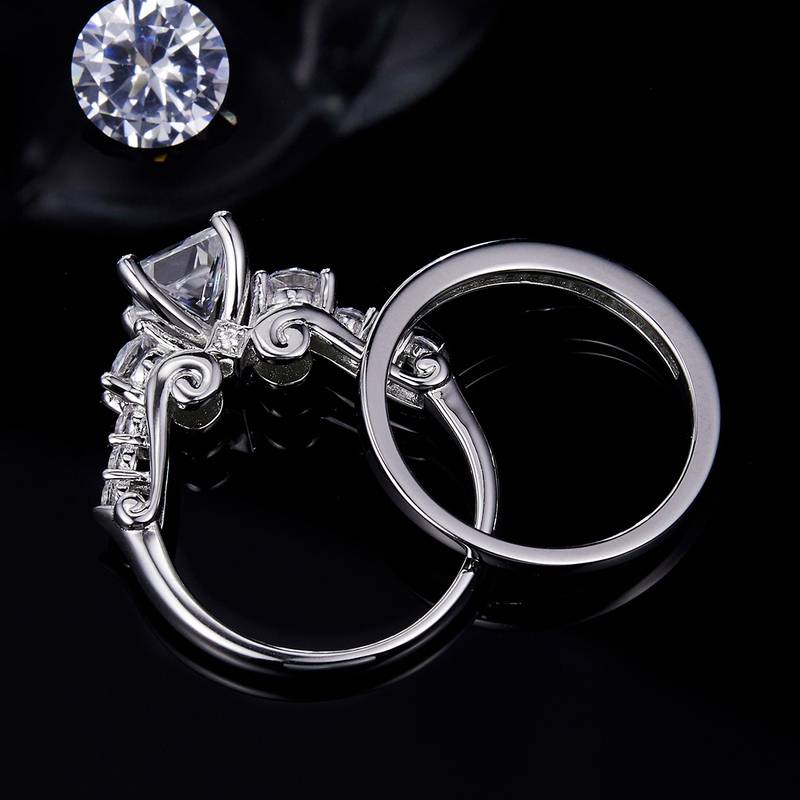 Luxury Princess Square Three Stone Women's Ring S925 Silver Plated Platinum Primary and Secondary Set Customized Stacked Primary Stone Moissanite Diamond 1.2ct/Secondary Stone High Carbon Diamond