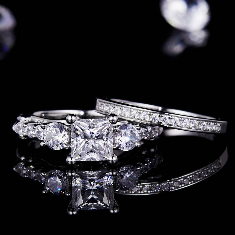 Luxury Princess Square Three Stone Women's Ring S925 Silver Plated Platinum Primary and Secondary Set Customized Stacked Primary Stone Moissanite Diamond 1.2ct/Secondary Stone High Carbon Diamond