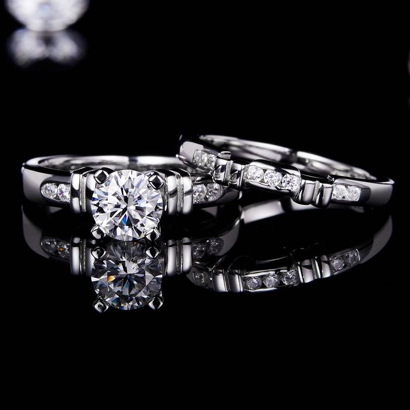Unique bamboo four claw women's ring S925 silver plated platinum main and secondary sets of rings, stacked and customized main stone moissanite diamond 1.0ct/secondary stone high carbon diamond