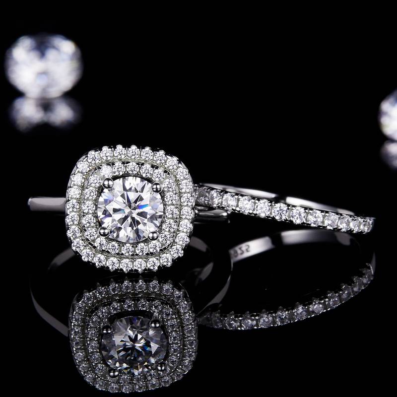 豪华方包女戒S925银镀白金主副套戒叠戴定制主石莫桑钻1.0ct/副石高碳钻
