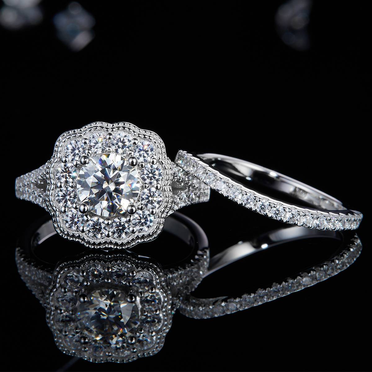 Deluxe Double layered Flower Women's Ring S925 Silver Plated Platinum Primary and Secondary Set Ring Stacked Customized Main Stone Moissanite  1.0ct/Secondary Stone High Carbon Diamond