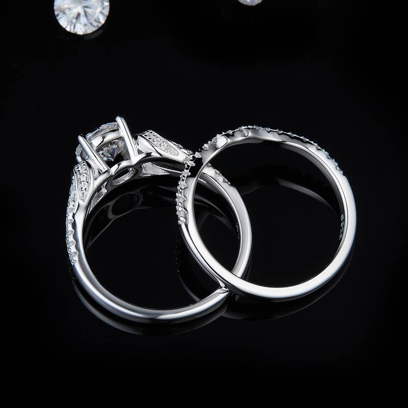 轻奢四爪女戒S925银镀白金主副套戒叠戴定制主石莫桑钻1.0ct/副石高碳钻