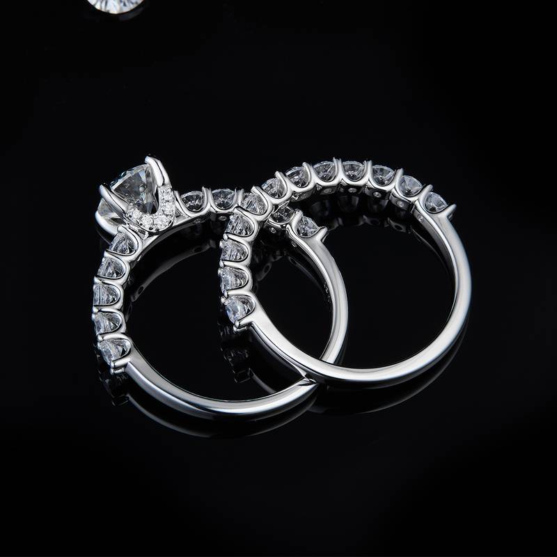 时尚满钻四爪女戒S925银镀白金主副套戒叠戴定制主石莫桑钻1.0ct/副石高碳钻
