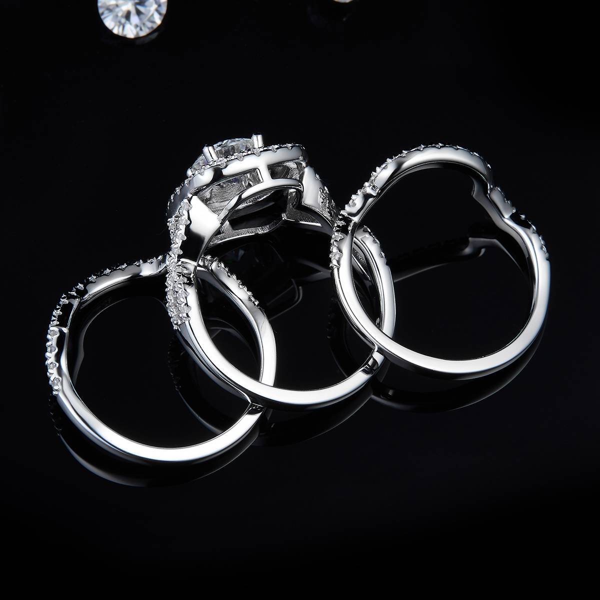 Deluxe Square Bag Women's Ring S925 Silver Plated Platinum Primary and Secondary Set Ring Stacked Women's Ring Customized Main Stone Moissanite  1.0ct/Secondary Stone High Carbon Diamond