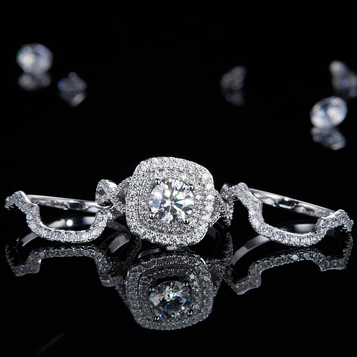Deluxe Square Bag Women's Ring S925 Silver Plated Platinum Primary and Secondary Set Ring Stacked Women's Ring Customized Main Stone Moissanite  1.0ct/Secondary Stone High Carbon Diamond