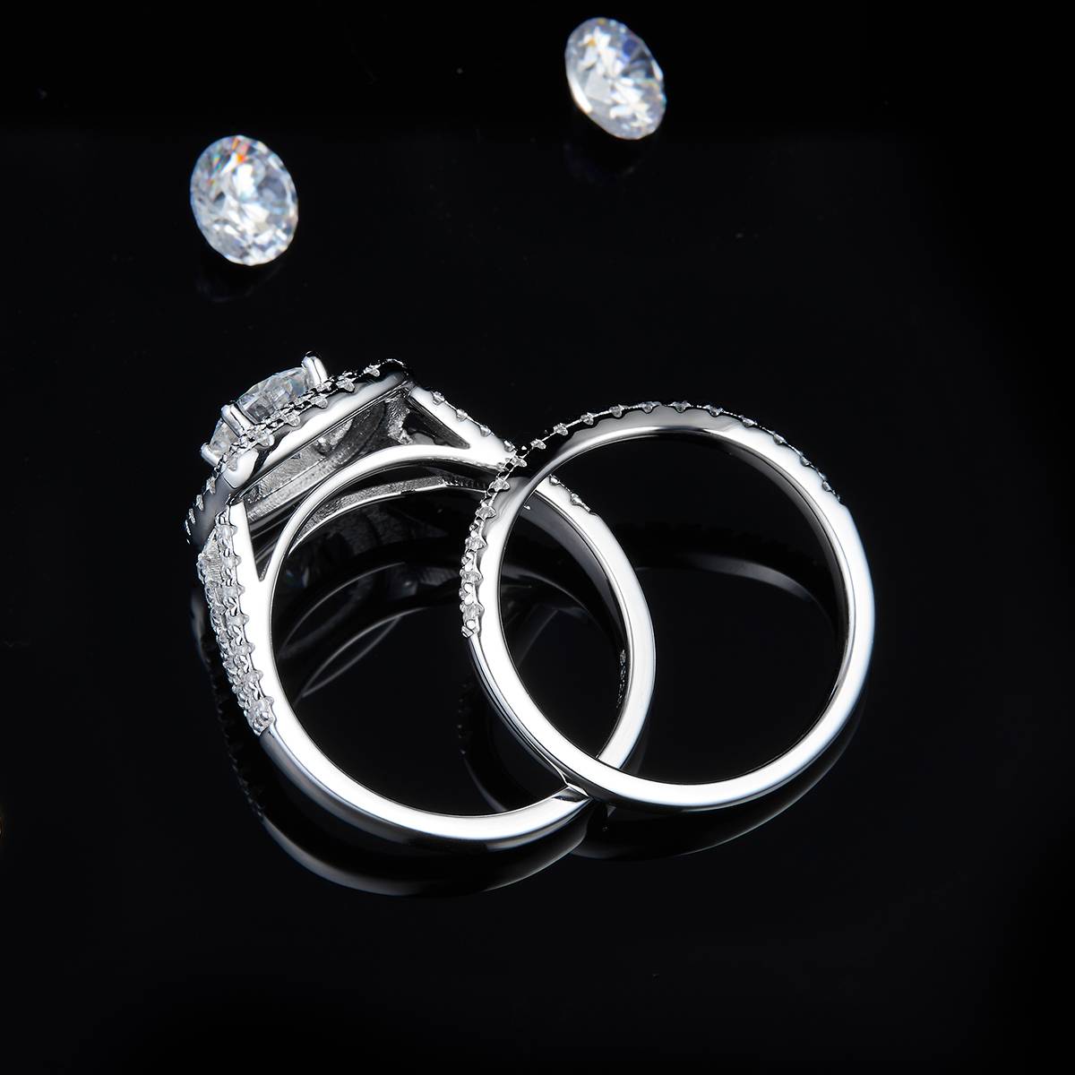 Deluxe Square Bag Women's Ring S925 Silver Plated Platinum Primary and Secondary Set Ring Stacked Women's Ring Customized Main Stone Moissanite  1.0ct/Secondary Stone High Carbon Diamond