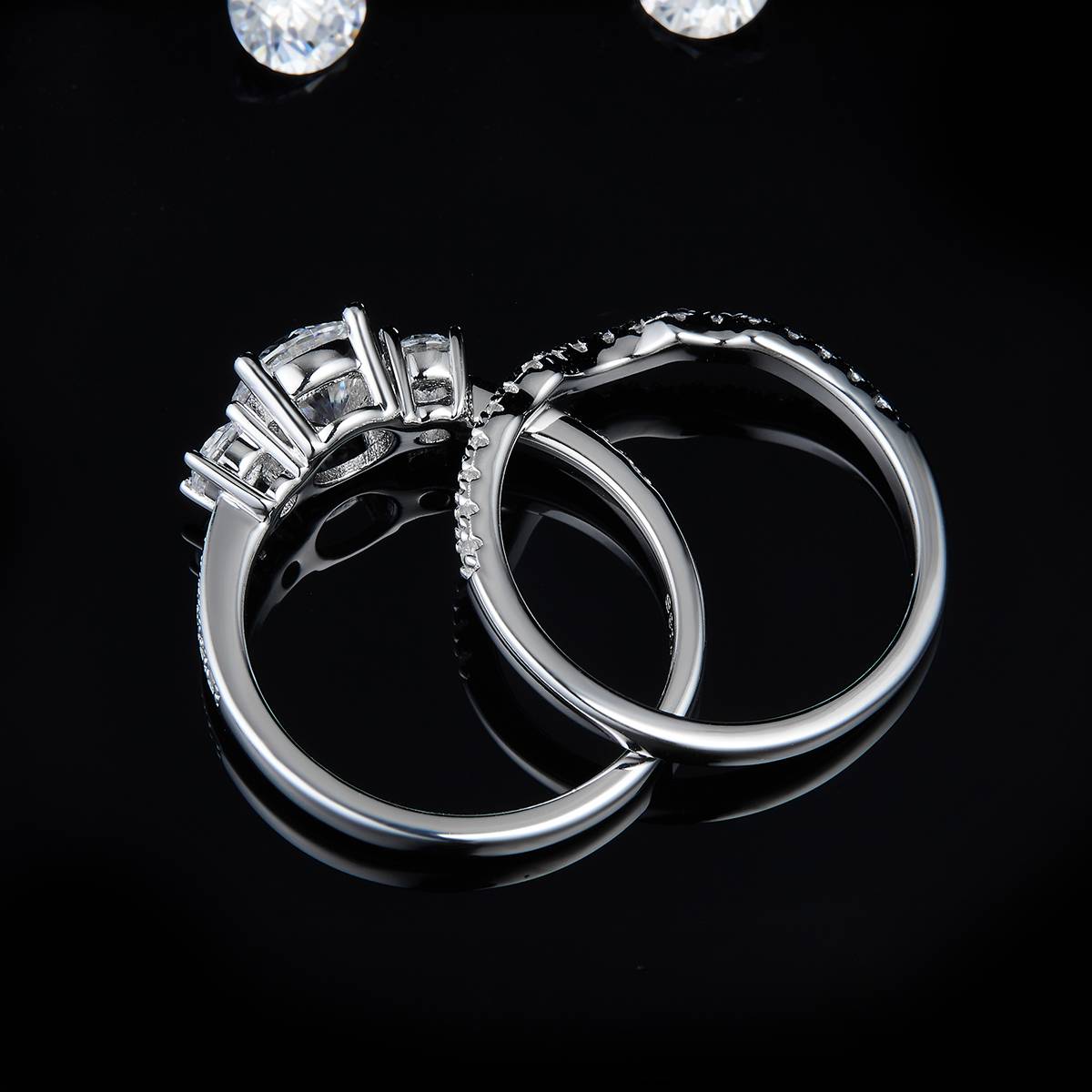 Three Stone Women's Ring S925 Silver Plated Platinum Primary and Secondary Set Ring Stacked Women's Ring Customized Main Stone Moissanite  1.0ct/Secondary Stone High Carbon Diamond