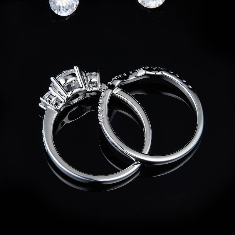 Three Stone Women's Ring S925 Silver Plated Platinum Primary and Secondary Set Ring Stacked Women's Ring Customized Main Stone Moissanite Diamond 1.0ct/Secondary Stone High Carbon Diamond